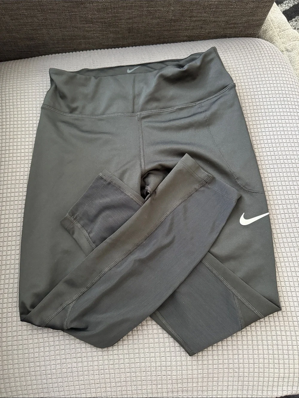 Nike Dri Fit Athletic Leggings With Mesh Calf